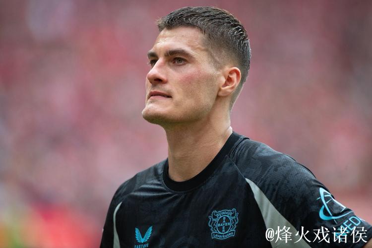 希克与药厂酝酿续约，滕哈格始终渴望留下他