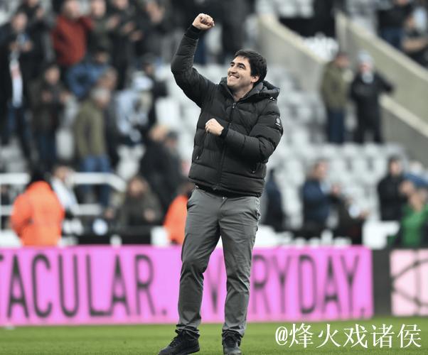 伊劳拉:两队进攻强于防守,我们末段获得两次良机 伊劳拉:两队进攻强于防守,我们末段获得两次良机