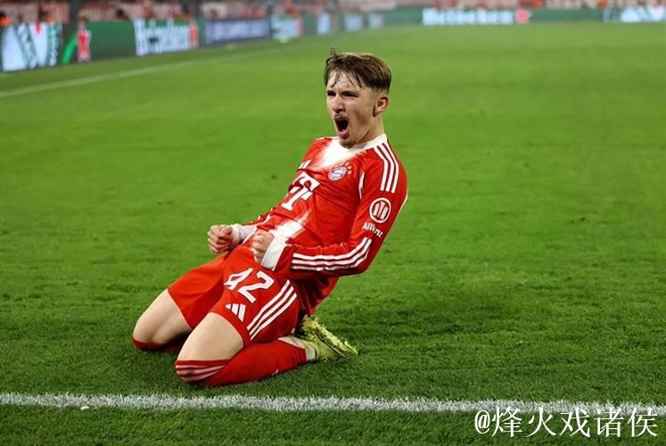 拜仁3-1胜：1.3亿巨星助攻，17岁新星创历史